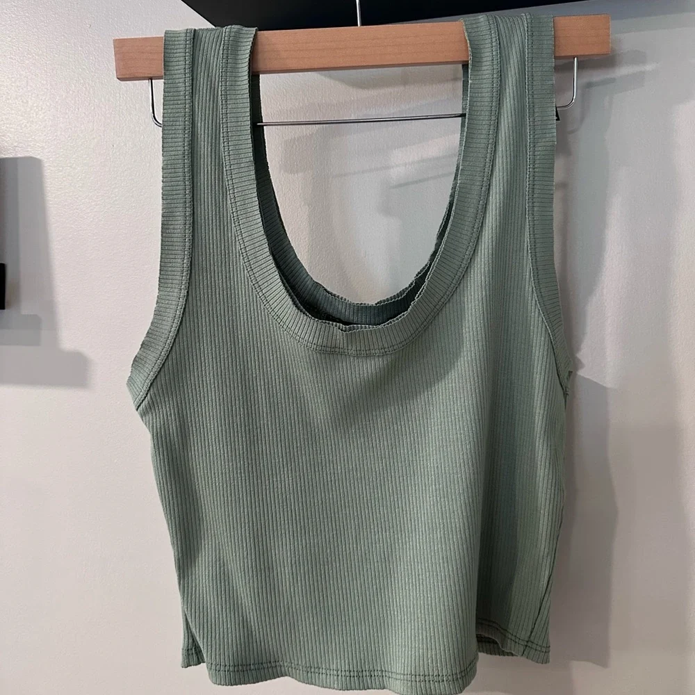 Lulus Cropped Tank - Picture 1 of 4